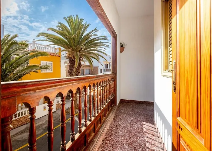 Seaside Arico, Calle La Caleta * Ла-Марета