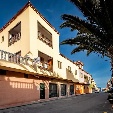 Seaside Arico, Calle La Caleta